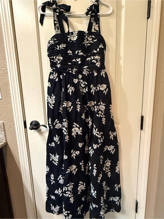 Abercrombie & Fitch Dresses & Skirts - Abercrombie & Fitch Emerson Tie-Strap Maxi